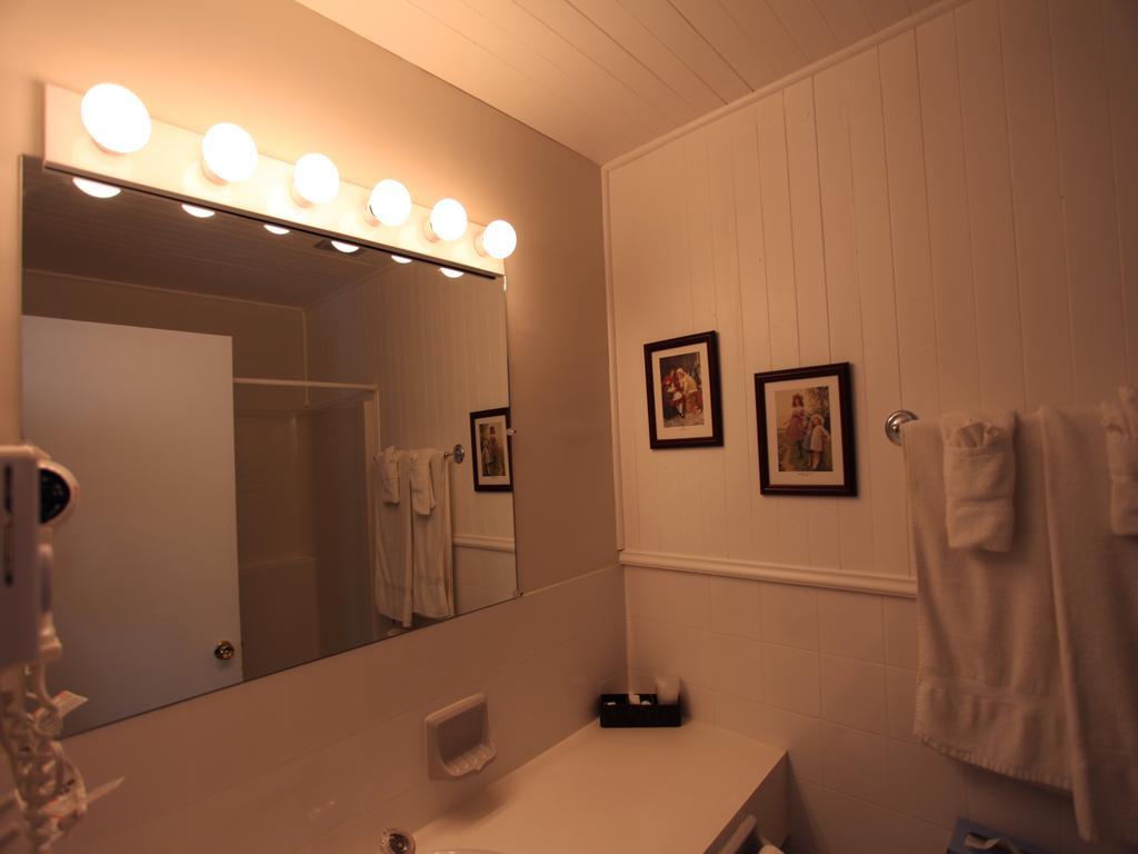 Motel Parc Beaumont Inc. ภายนอก รูปภาพ